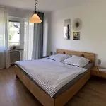 Lee Appartement *